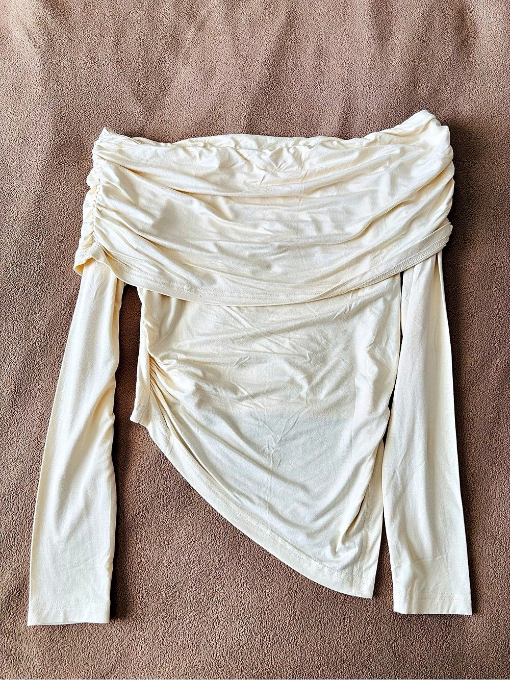 PrettyGarden Off the Shoulder Asymmetrical Long Sleeve Top White Small